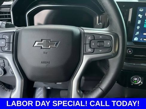 Used 2023 Chevrolet Silverado 1500 RST AWD/4WD image 18