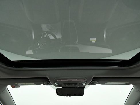 New 2025 Toyota RAV4 Limited image 22