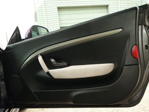 Used 2015 Maserati GranTurismo MC image 21