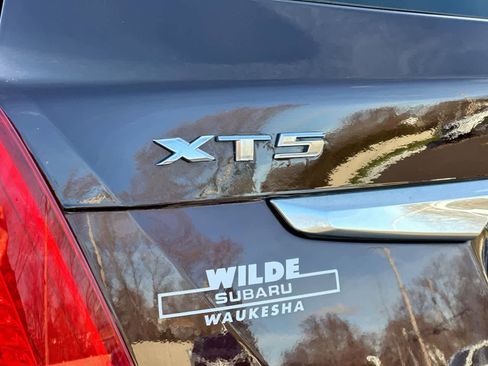 Used 2017 Cadillac XT5 Luxury w/ Driver Awareness Package image 17