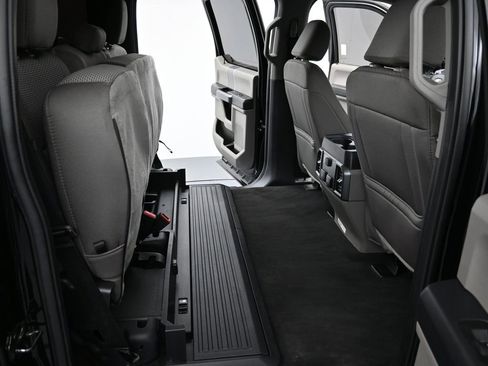 Used 2022 Ford F250 XLT w/ XLT Premium Package image 33