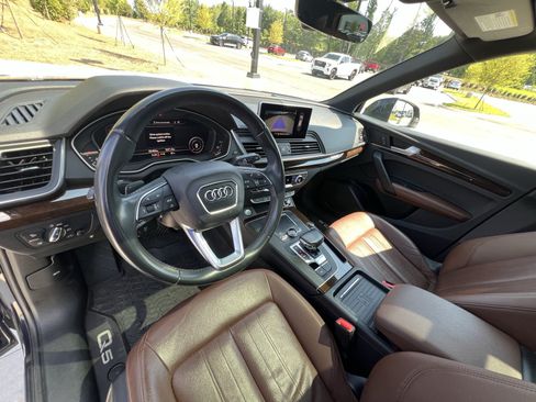 Used 2020 Audi Q5 2.0T Premium Plus AWD/4WD image 17