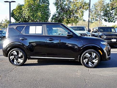 Used 2023 Kia Soul GT-Line image 7