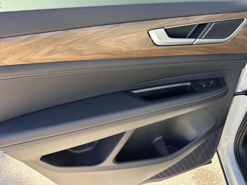 New 2026 Volkswagen Atlas SE image 19