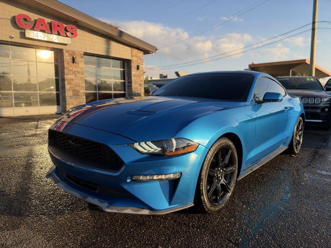 Used 2019 Ford Mustang Coupe w/ Equipment Group 101A RWD image 3
