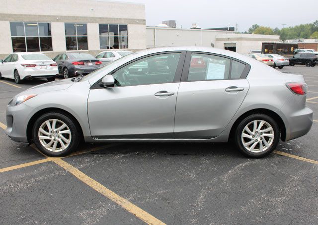 Used 2012 MAZDA MAZDA3 i Touring FWD image 7