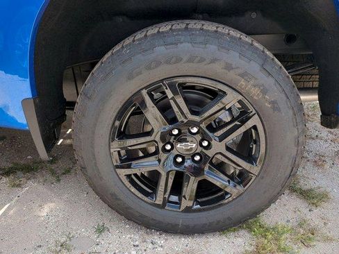 New 2025 Chevrolet Silverado 1500 RST w/ Texas Edition Plus AWD/4WD image 33