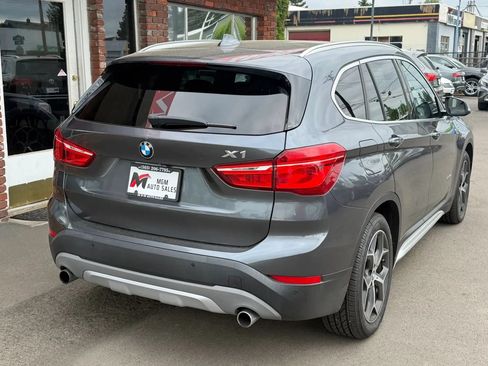 Used 2016 BMW X1 xDrive28i w/ Premium Package AWD/4WD image 3