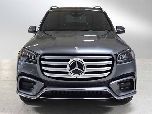 Certified 2025 Mercedes-Benz GLS 450 4MATIC image 8