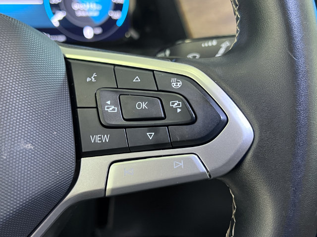 Certified 2024 Volkswagen Atlas SE FWD image 22