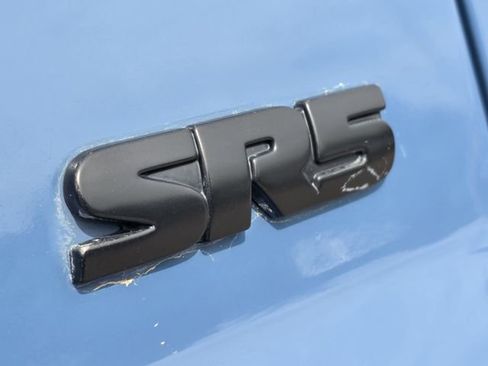 Used 2019 Toyota Tundra SR5 w/ SR5 Upgrade Package RWD image 11