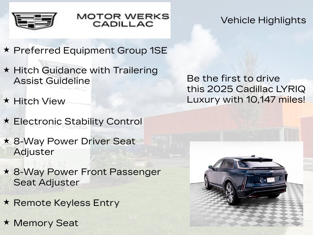 Used 2025 Cadillac Lyriq Luxury AWD/4WD image 7