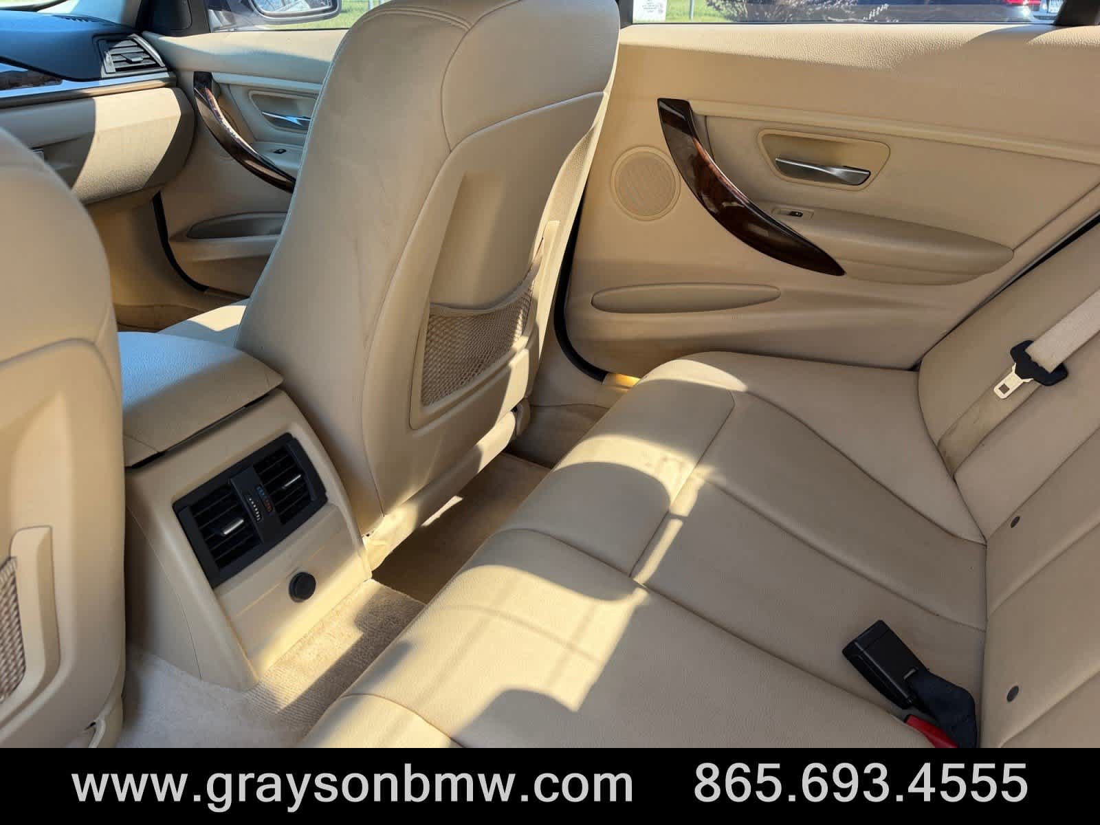 Used 2014 BMW 320i xDrive Sedan AWD/4WD image 15