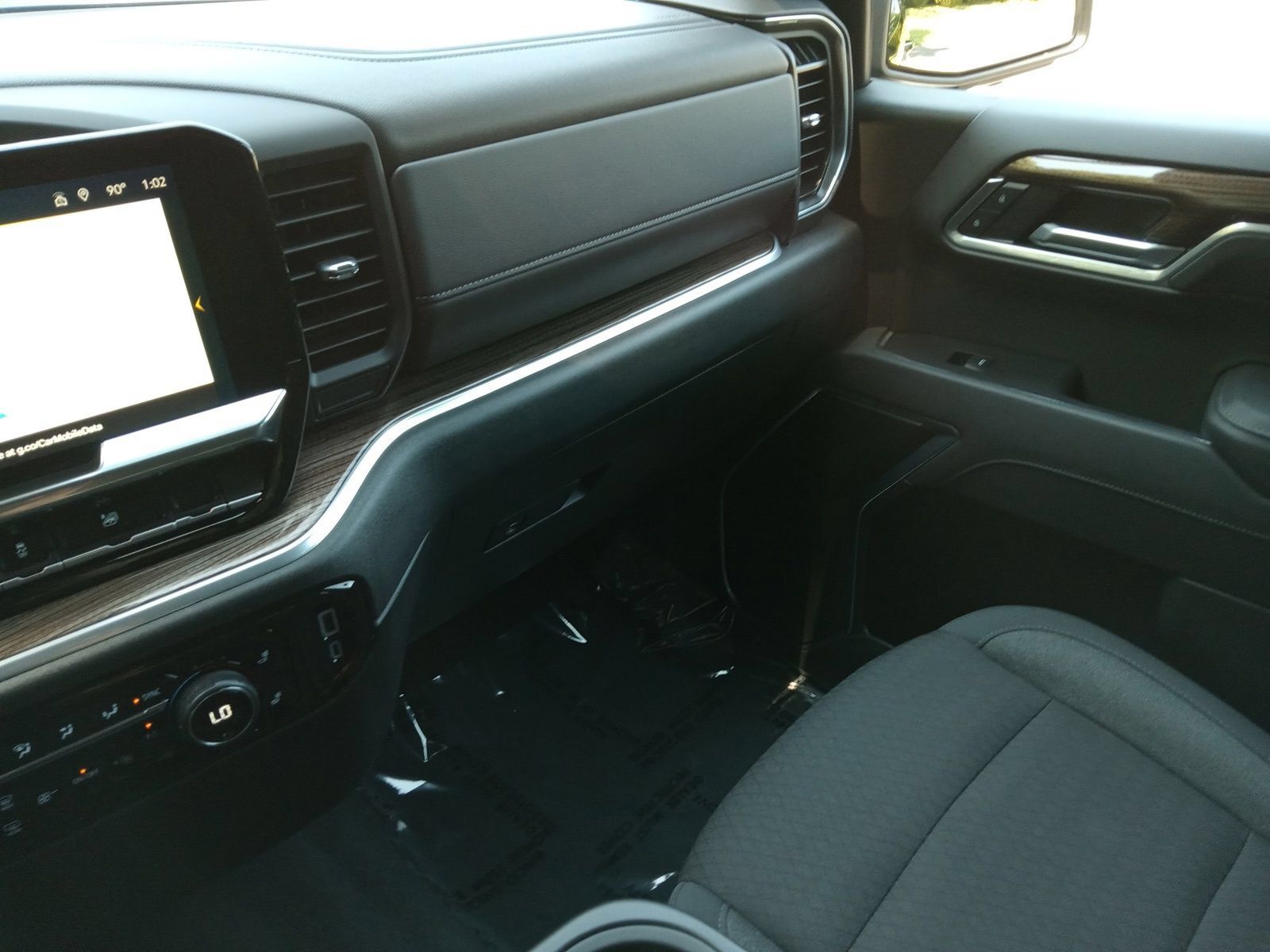Used 2026 Chevrolet Silverado 1500 LT AWD/4WD image 21