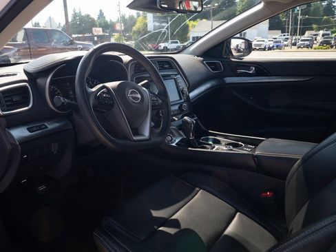Used 2023 Nissan Maxima SV w/ Floor Mat Group image 20