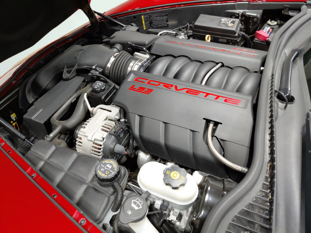 Used 2010 Chevrolet Corvette Convertible w/ Preferred Equipment Group RWD image 14