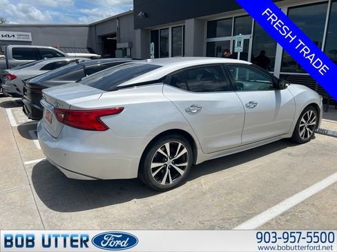 Used 2017 Nissan Maxima 3.5 SV FWD image 6
