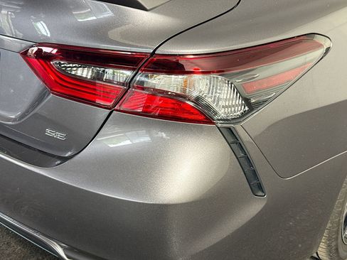Used 2023 Toyota Camry SE image 33