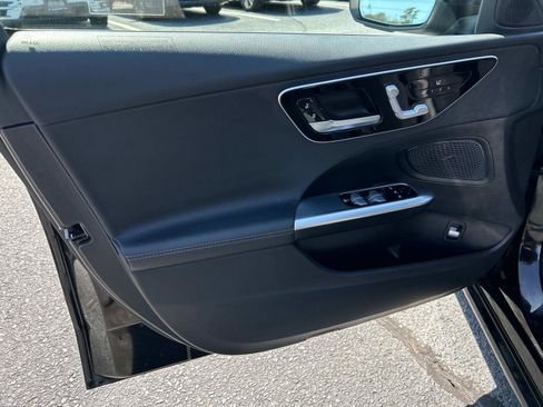 Used 2022 Mercedes-Benz C 300 4MATIC Sedan image 17