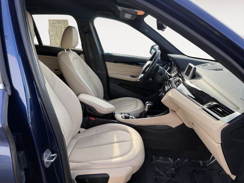 Used 2017 BMW X1 sDrive28i image 19