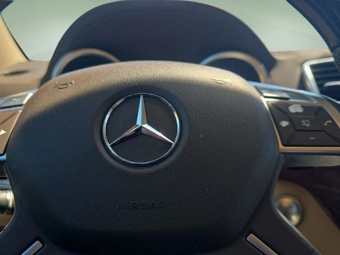 Used 2013 Mercedes-Benz GL 320 BlueTEC 4MATIC image 17