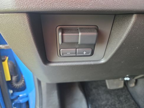 Used 2026 Chevrolet Colorado Trail Boss AWD/4WD image 30