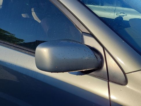 Used 2004 Toyota Corolla CE image 9