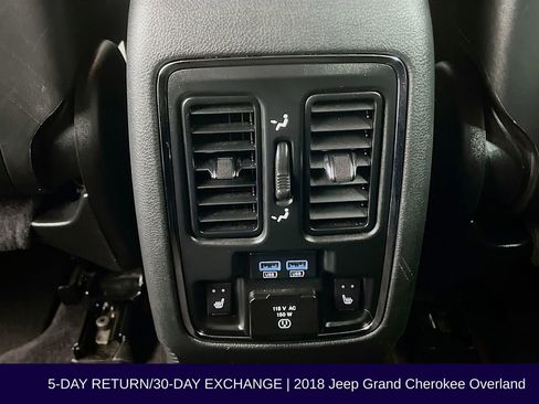Used 2018 Jeep Grand Cherokee Overland AWD/4WD image 29