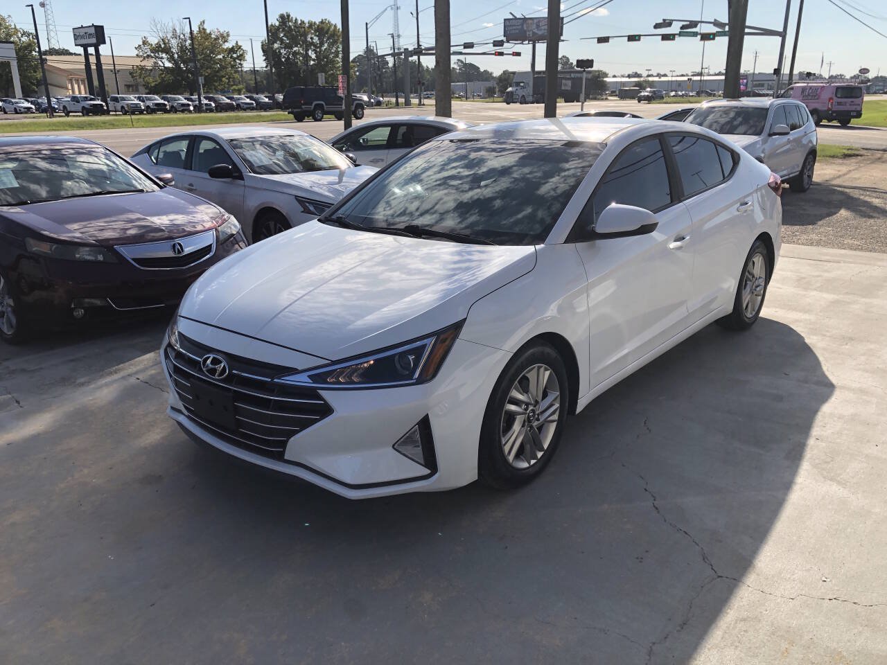 Used 2019 Hyundai Elantra SEL w/ Cargo Package FWD image 5