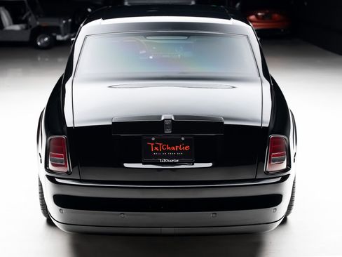 Used 2007 Rolls-Royce Phantom Sedan RWD image 25
