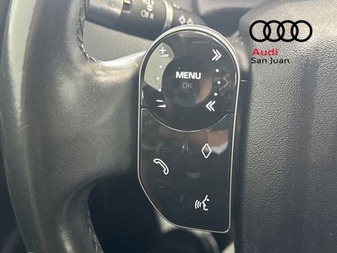 Used 2020 Land Rover Range Rover Evoque S image 23