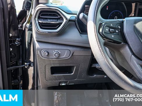 Used 2025 Chevrolet TrailBlazer LT FWD image 25
