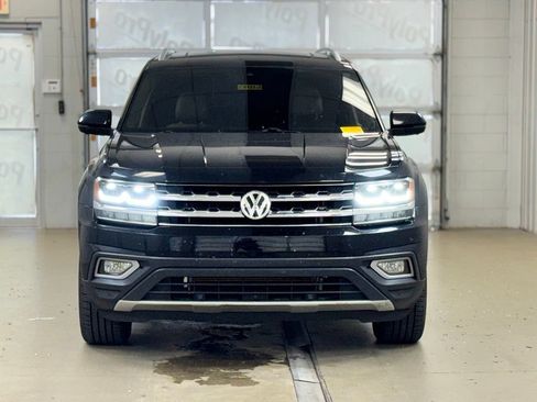 Used 2019 Volkswagen Atlas SEL Premium AWD/4WD image 2