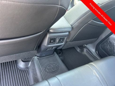Used 2025 Toyota RAV4 XLE w/ Convenience Package FWD image 16