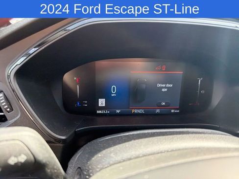 Used 2024 Ford Escape ST-Line w/ Tech Pack #1 AWD/4WD image 19