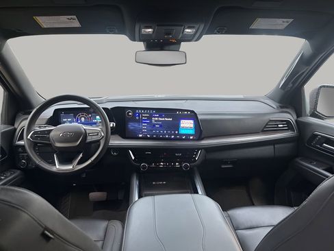 Used 2025 Chevrolet Tahoe Z71 image 22