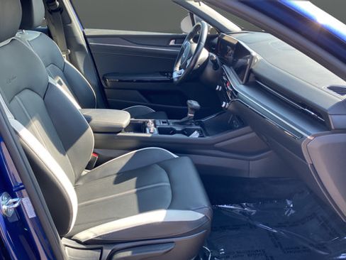Certified 2025 Kia K5 GT-Line AWD/4WD image 26