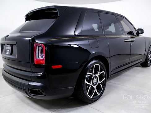 Certified 2024 Rolls-Royce Cullinan Black Badge w/ Dark Exterior Package AWD/4WD image 2