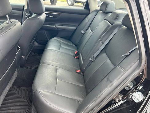 Used 2016 Nissan Altima 2.5 SL FWD image 11