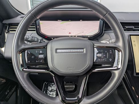 Used 2024 Land Rover Range Rover Sport Dynamic SE image 15
