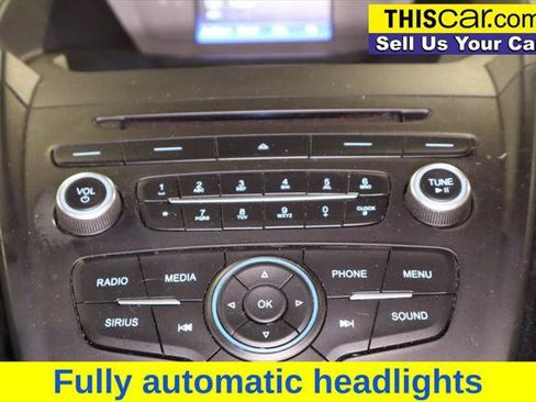 Used 2018 Ford Escape SE w/ SE Sport Appearance Package FWD image 22
