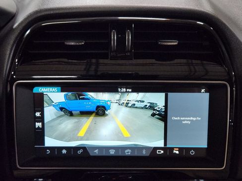 Used 2020 Jaguar F-PACE Premium AWD/4WD image 39
