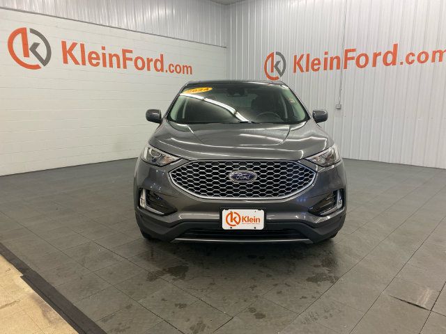 Used 2024 Ford Edge SEL w/ Convenience Package AWD/4WD image 2