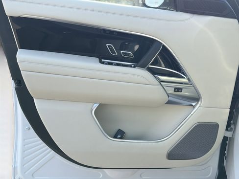 New 2026 Land Rover Range Rover Autobiography image 22