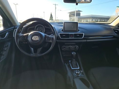 Used 2015 MAZDA MAZDA3 i Sport image 15