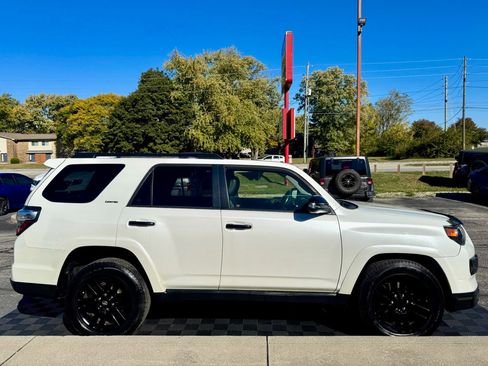 Used 2019 Toyota 4Runner Limited image 15