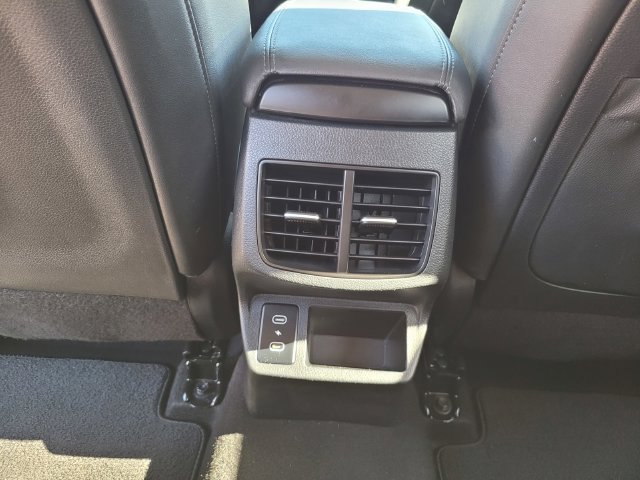 Used 2025 Kia Seltos EX w/ EX Sunroof Package AWD/4WD image 15