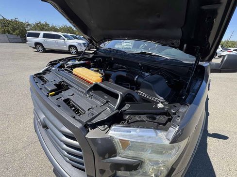 Used 2015 Ford F150 XLT w/ Equipment Group 302A Luxury AWD/4WD image 43