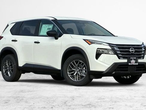 New 2026 Nissan Rogue S image 2