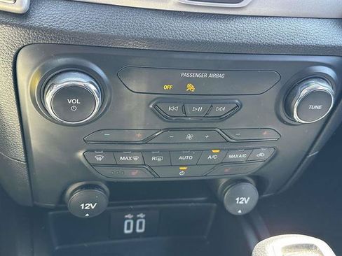 Used 2023 Ford Ranger XLT w/ Equipment Group 302A High AWD/4WD image 20
